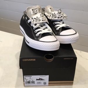Converse Chuck Taylor’s